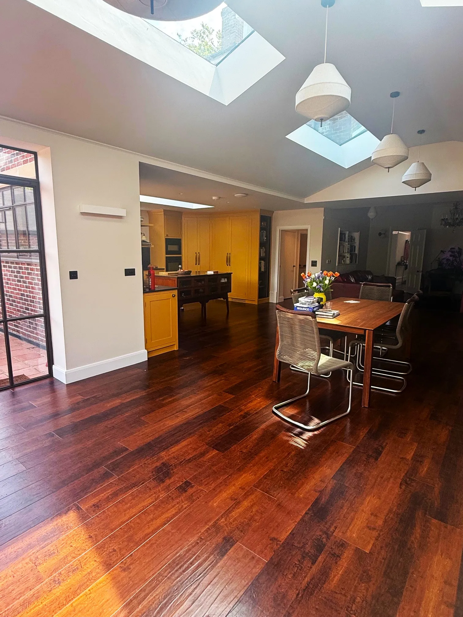 Extension Interior